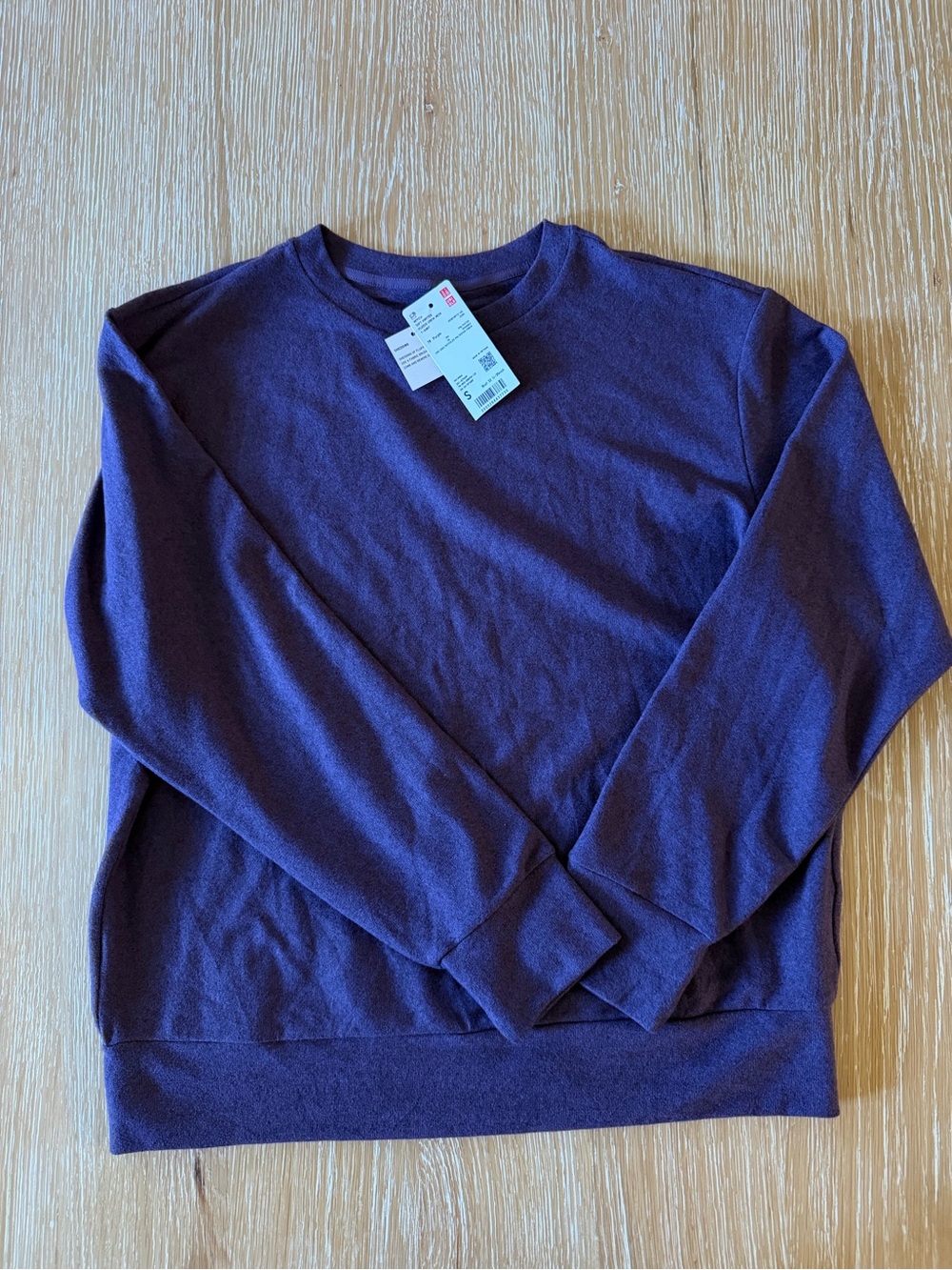 NWT Uniqlo women’s Crewneck Sweater - Purple